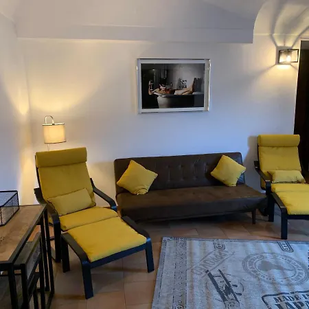 Bb Borgo Biella Bis Ferienhaus *